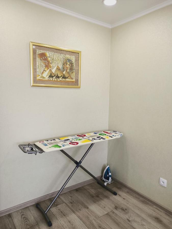 Apartnew In City Centr Ustʼ-Kamenogorsk Eksteriør billede